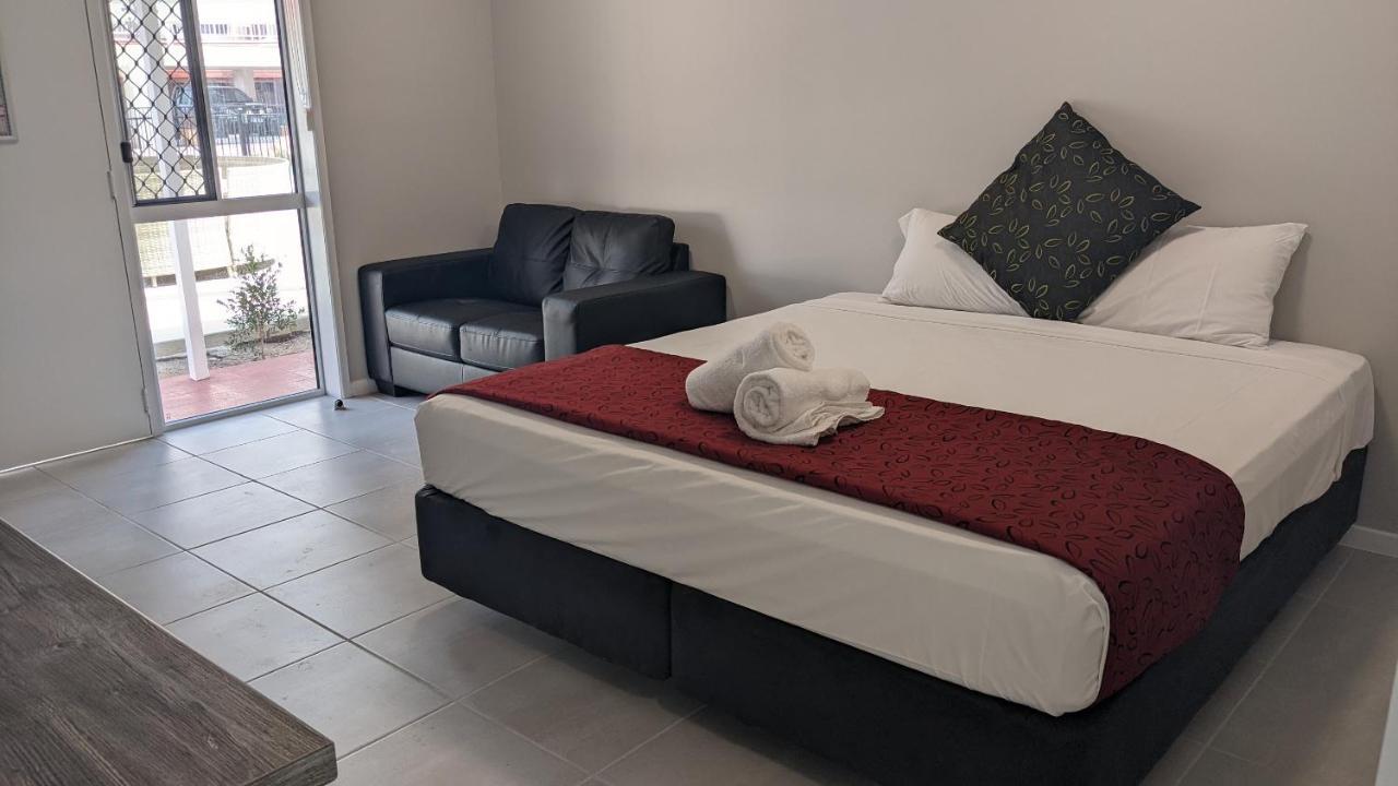 Monte Carlo Motor Inn Townsville Exterior foto