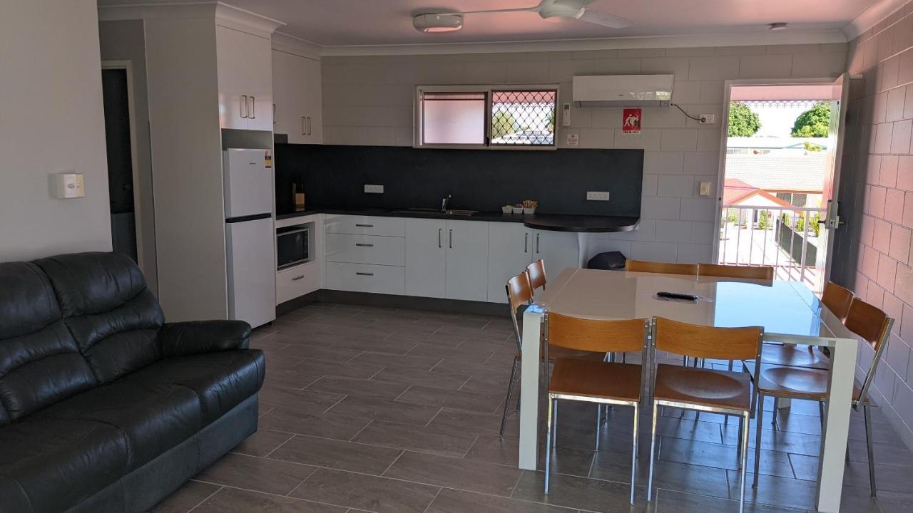 Monte Carlo Motor Inn Townsville Exterior foto
