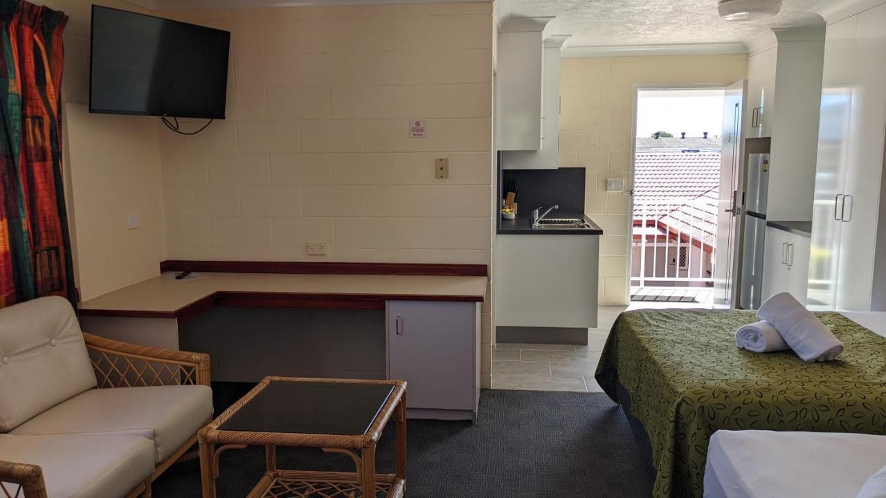 Monte Carlo Motor Inn Townsville Exterior foto