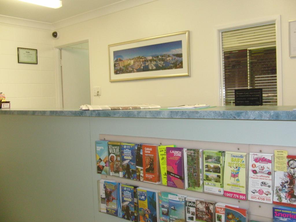 Monte Carlo Motor Inn Townsville Exterior foto