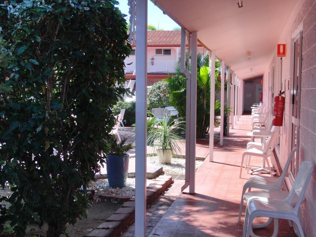 Monte Carlo Motor Inn Townsville Exterior foto